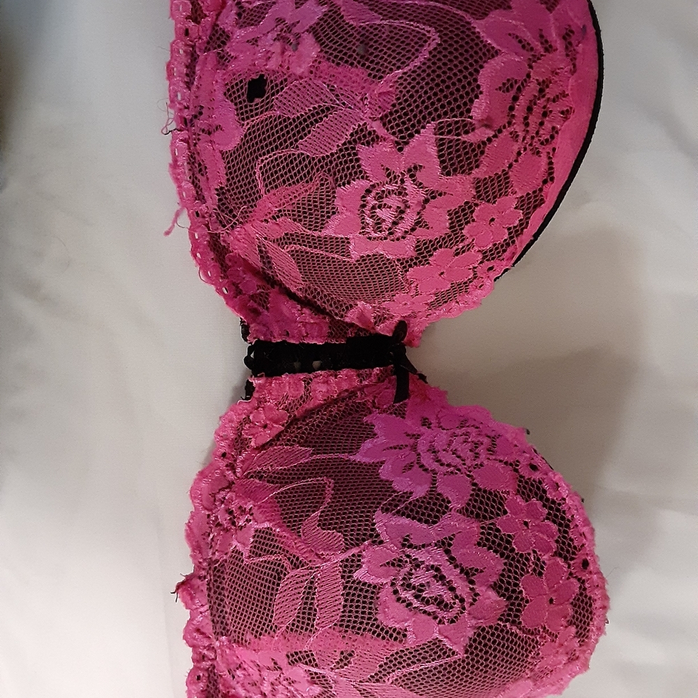 Pink and Black Strapless Lace Bra